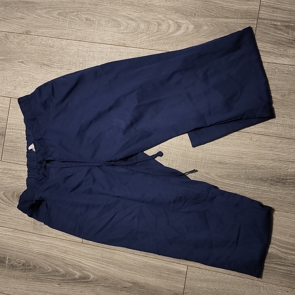 Womens petite med Greys Anatomy scrub pants
